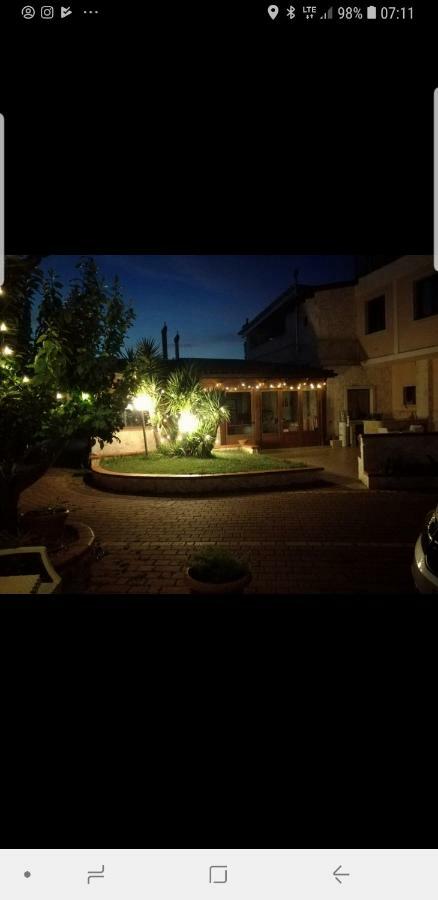 B&B Villa Cassandra Castellana Grotte Bagian luar foto